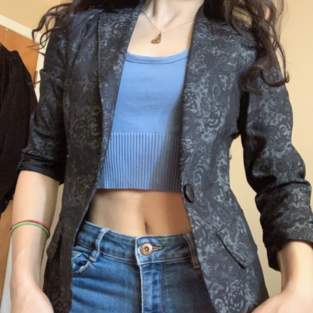 Floral Blazer - Picture 2 of 6